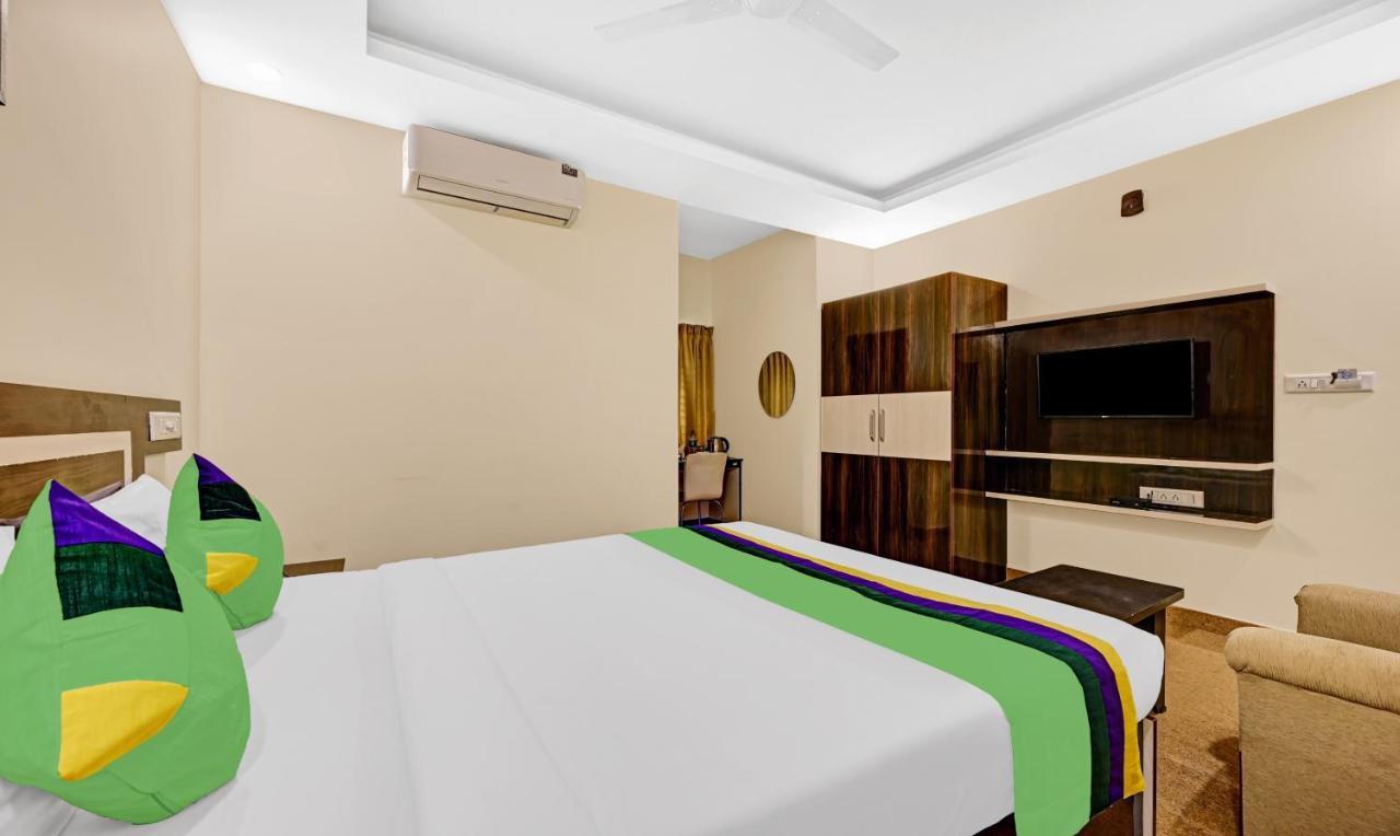 Collection O Royal Suites Bangalore Exterior foto